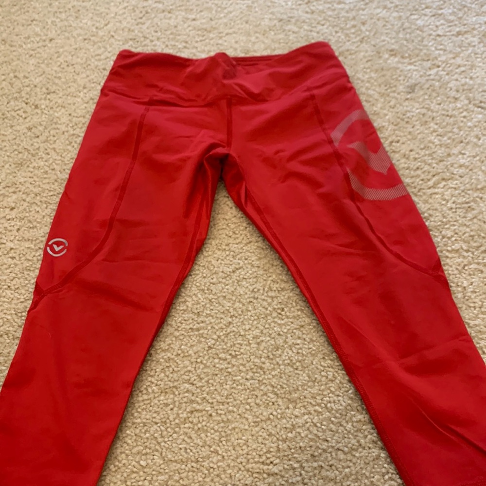 Virus leggings